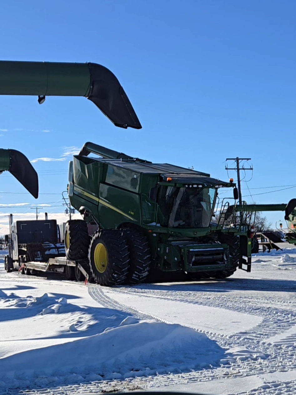 Ride it out  #S780 #johndeere #johndeerearmy #peterbilt #379 #fyp #CapCut 