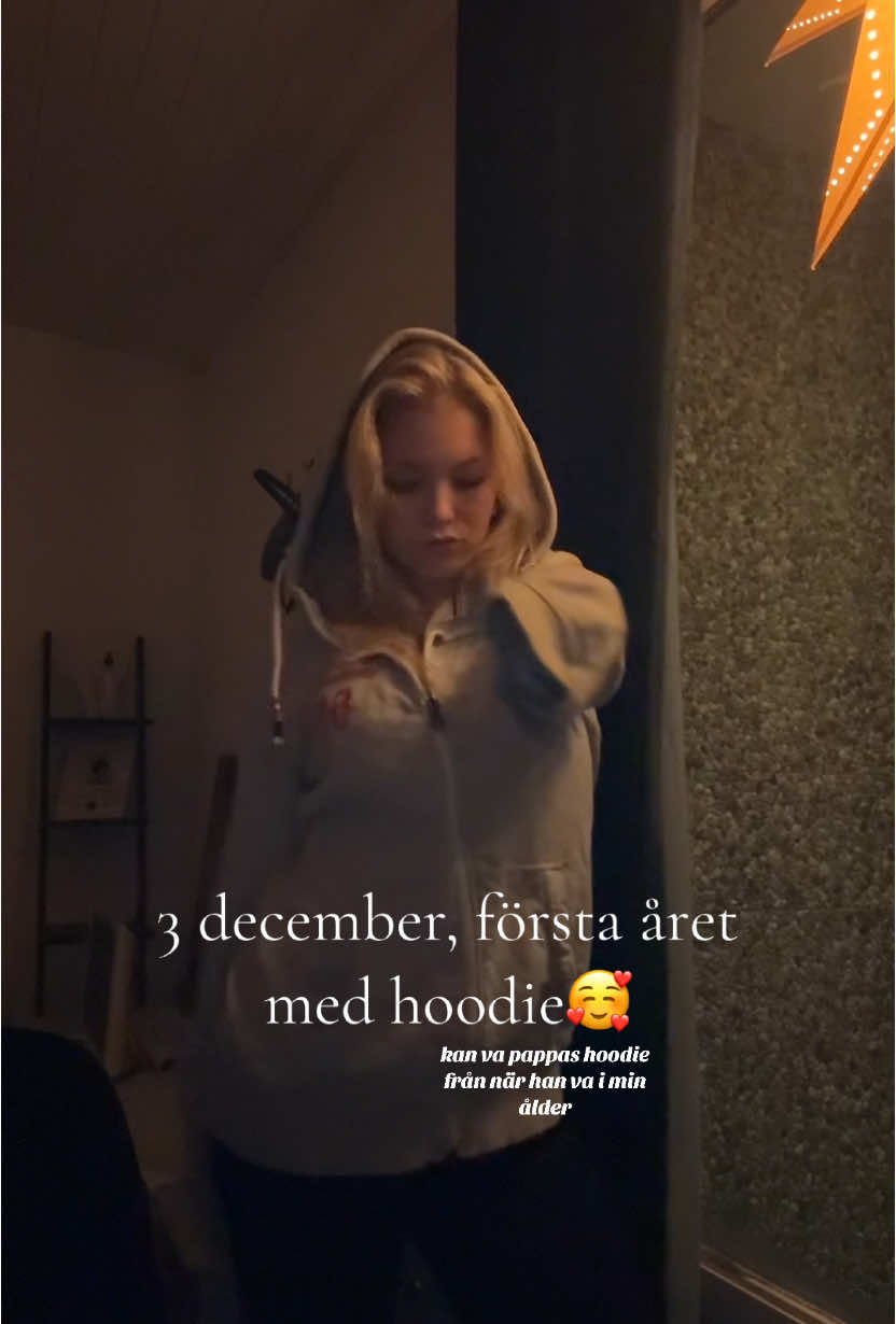 #låtmig #noboy #postaenhoodie #3december 