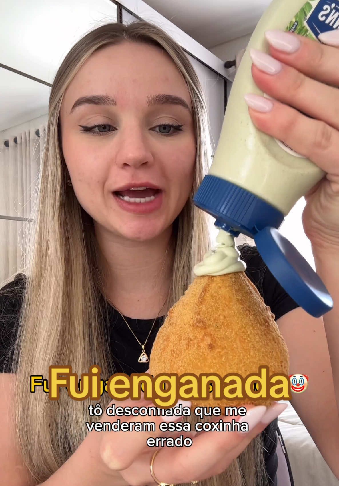 Podia ter saido na vantagem, mas foi pior do que imaginei ☠️ #salgado #comendo #comendosalgado #comendocoxinha #coxinha #salgados #coxinhacommaionese #salgadocommaionese