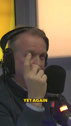 “Everyone else has paid their money not to be interfered with by the people who can’t go 40 minutes without a drink” Matt has had it with the endless interruptions during matches 🙅