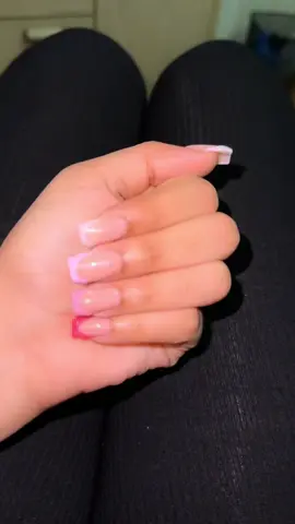 I dont learn!!!🤣 if ykyk  #bigbattytati #foryoupage #fyp #fypシ #nailsoftiktok #nails💅 