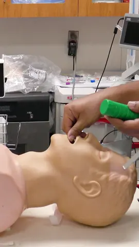 😮‍💨 Airway Management 101: A quick look at a Standard Direct Visualization with a MAC blade intubation.  🎥For more airway management techniques with Dr. Abdullah Hasan Pratt at UChicago Medicine watch here →https://jomi.com/article/299.14/airway-management-techniques-and-equipment  #DifficultAirway #SurgicalEducation #JOMI #MedEd #Surgery #Hospital #Medicine #Doctor #Learn #Medical