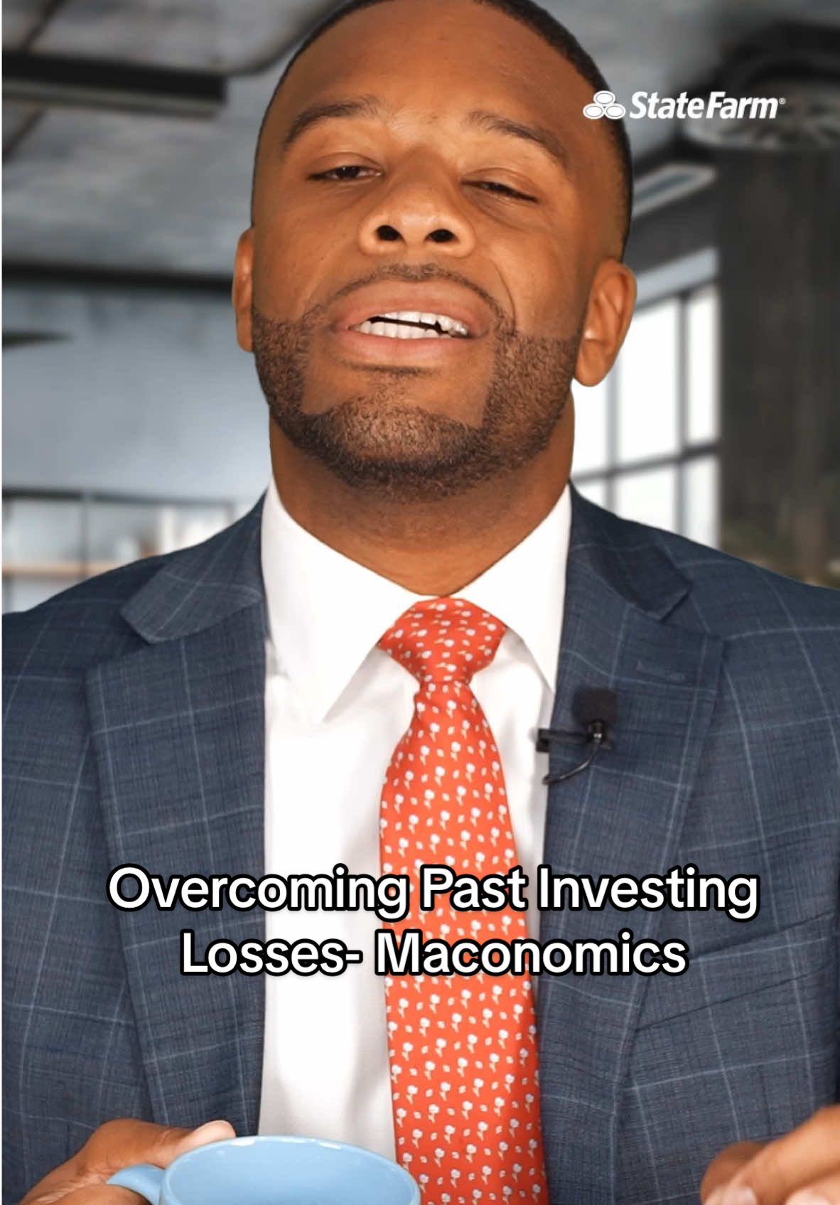 Taking a financial L isn’t easy but you can always bounce back ✔️💸 Ro$$ Mac is letting us know how we can move smarter when it comes to investments. One of the biggest rules in the book is educating yourself & knowing what exactly it is your investing in 💡 To learn more, tap into #Maconomics. Now out on REVOLT’s YouTube, our app, or watchREVOLT.com 📲💻 