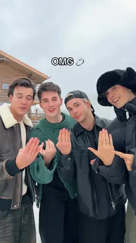 💍💍💍💍 #elevatorboys #cars #carsoftiktok #mercedes #mercedesbenz #boys #boyswillbeboys #loveforcars #carlovers  #fy #fyp #fypシ #fypシ゚viral #fypage #fyppppppppppppppppppppppp 