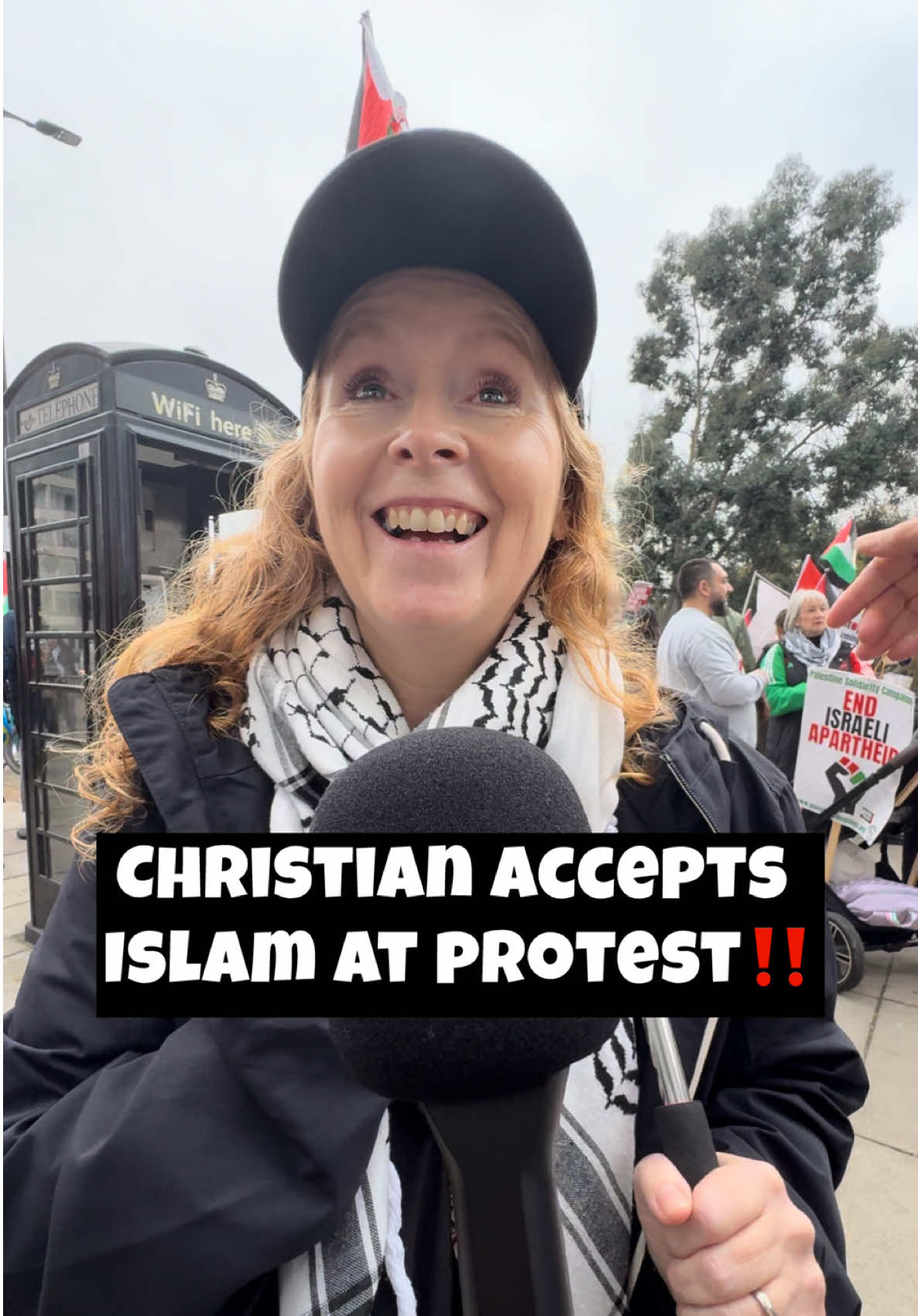 CHRISTIAN ACCEPTS ISLAM☝🏼❤️  I first interviewed Rachel a year ago at a local protest for Palestine. After being guided by Allah and inspired by Palestinians, she accepted Islam at the national protest in London. Allahumdulilah (All praises to Allah) May Allah bless her with everything good and grant her the highest place in paradise. AMEEN 🤲🏻 . . . #islamicreminder #allah❤️ #prophetmuhammad #england🇬🇧 #londontiktok 