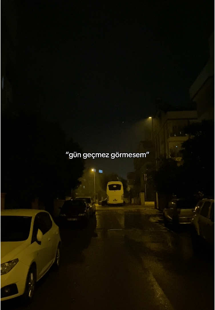 “ne güzel oluyorsun öyle sen” @Bahadır Macit 