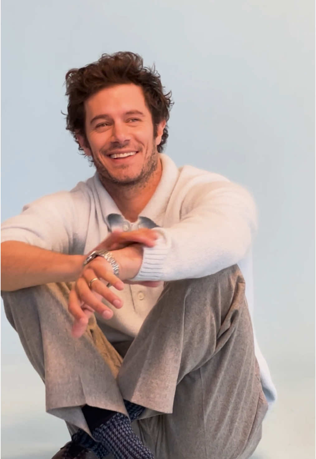 30 seconds of Adam Brody being Adam Brody. You’re welcome. ⁠ ⁠ See the full shoot and read the interview in our December issue - link in bio. #adambrody