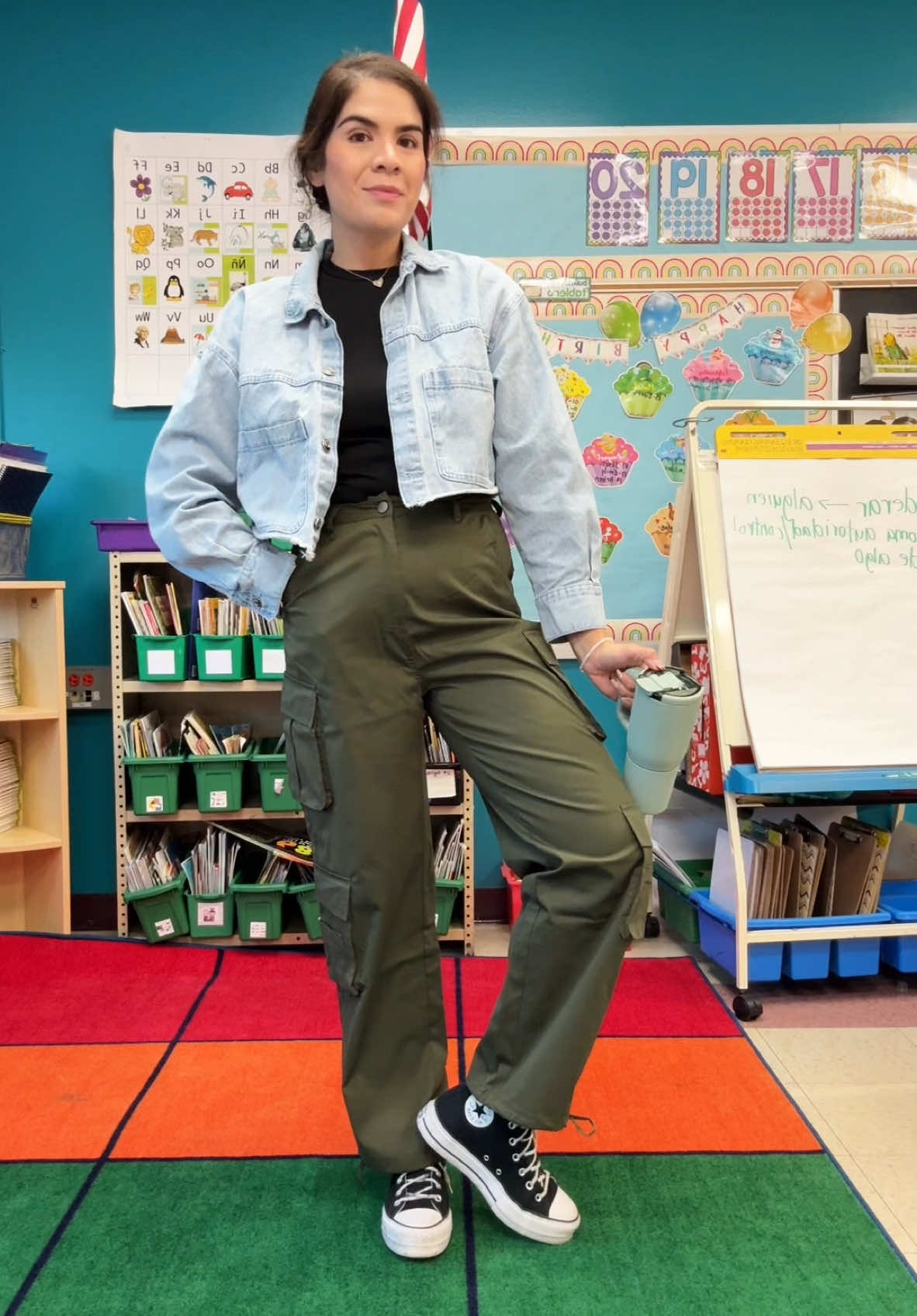 #creatorsearchinsights #teacheroutfit #outfitcheck #OOTD #teacher #teachersoftiktokteacheesoftiktok #maestra 