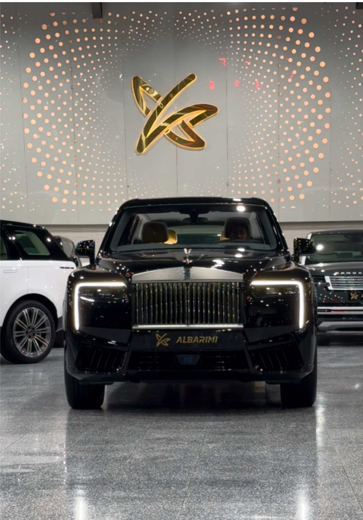 #car #2025 #rollsroyce #albarimi_for_cars #شركه_البريمي_للسيارات #defender #rollsroyce #cars #sv #bmw #mercedes #amg #amg_mercedes_benz #g63 #g63amg #amg63 #اكسبلورexplore #ترند_تيك_توك #ksa #اكسبلور 