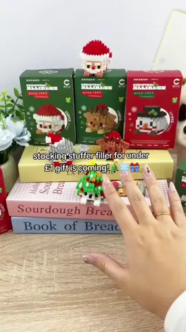 These are so diddy&cute and it comes in multiple different animals as well 🎁❄️🎄 #fyp #stockingstuff #buildingbricks #foryoupage #penguin #christmas #MomsofTikTok #tiktokmademebuyit #giftideas 