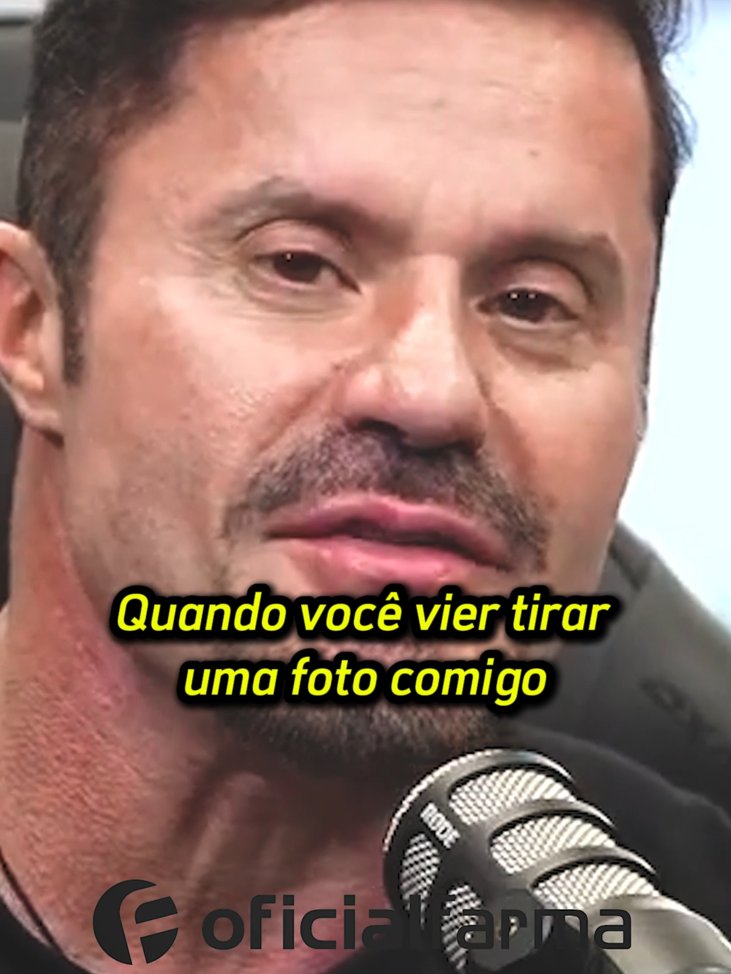 Não imite o Igor Fina perto do Cariani @renato_cariani #cortescariani #cortesoficialfarma #renatocariani #igorfina #juliobalestrin #maromba #fernandosardinha #entretenimento