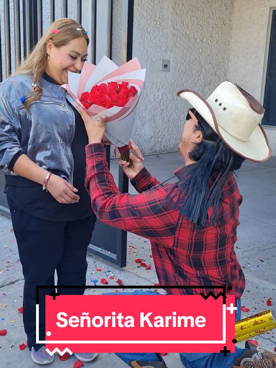 ¡Muchas felicidades Señorita Karime, es usted muy afortunada! 🌹🤠 ¡El patrón y las patroncitas la aman muchiiiisimooo! ❤️ #floreselpatrontrc  #torreonchido  #señoritakarime 