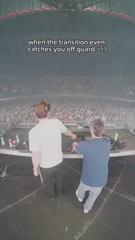 still cant believe this worked….#djing #electronicmusic #rave #dj 