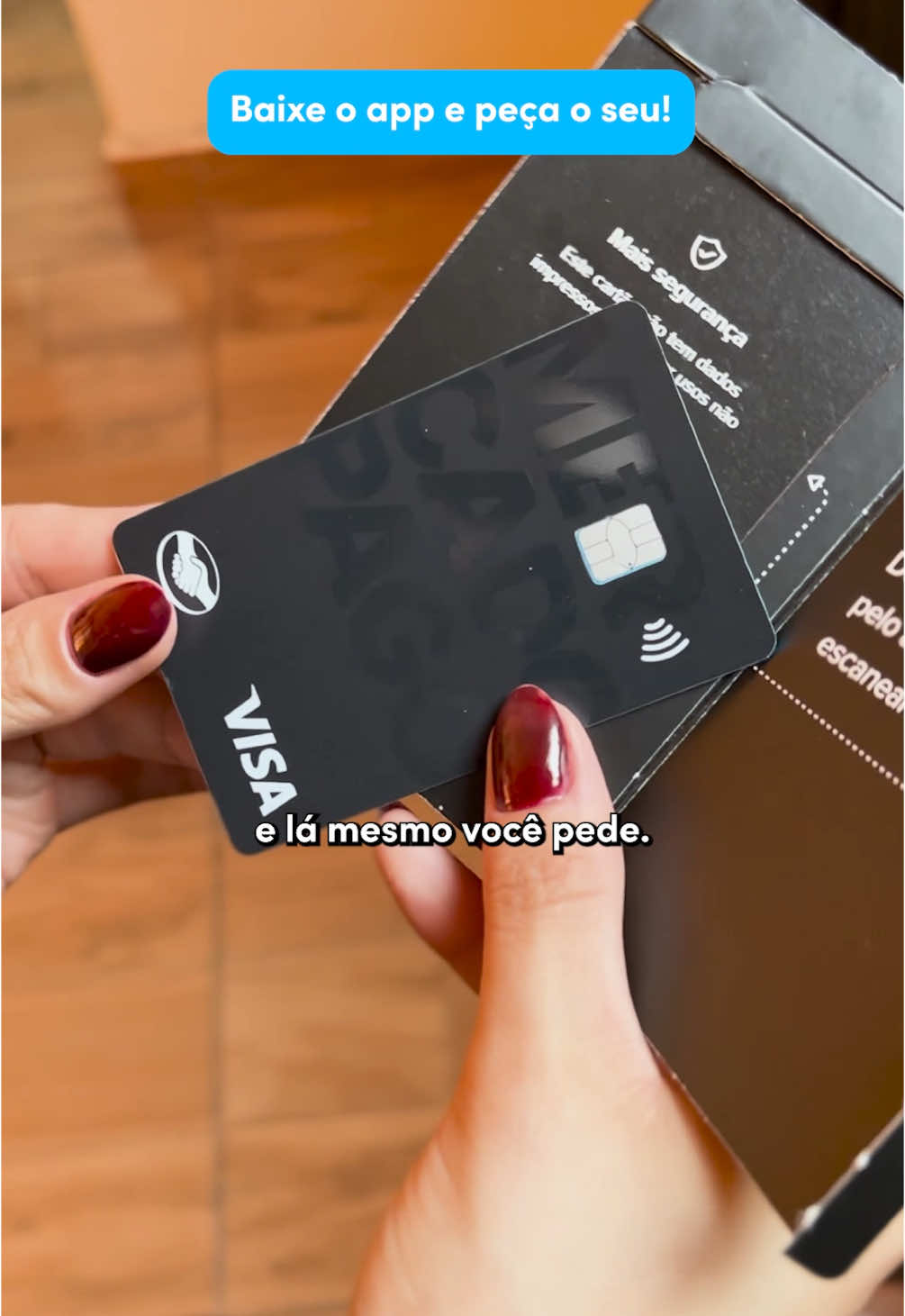 Você também ama mostrar seu cartão lindo? 🤩 Desfrute de crédito e débito no mesmo cartão! Pague em até 18x sem juros no Mercado Livre, sem anuidade e outras vantagens! Peça já o seu! 💳✨