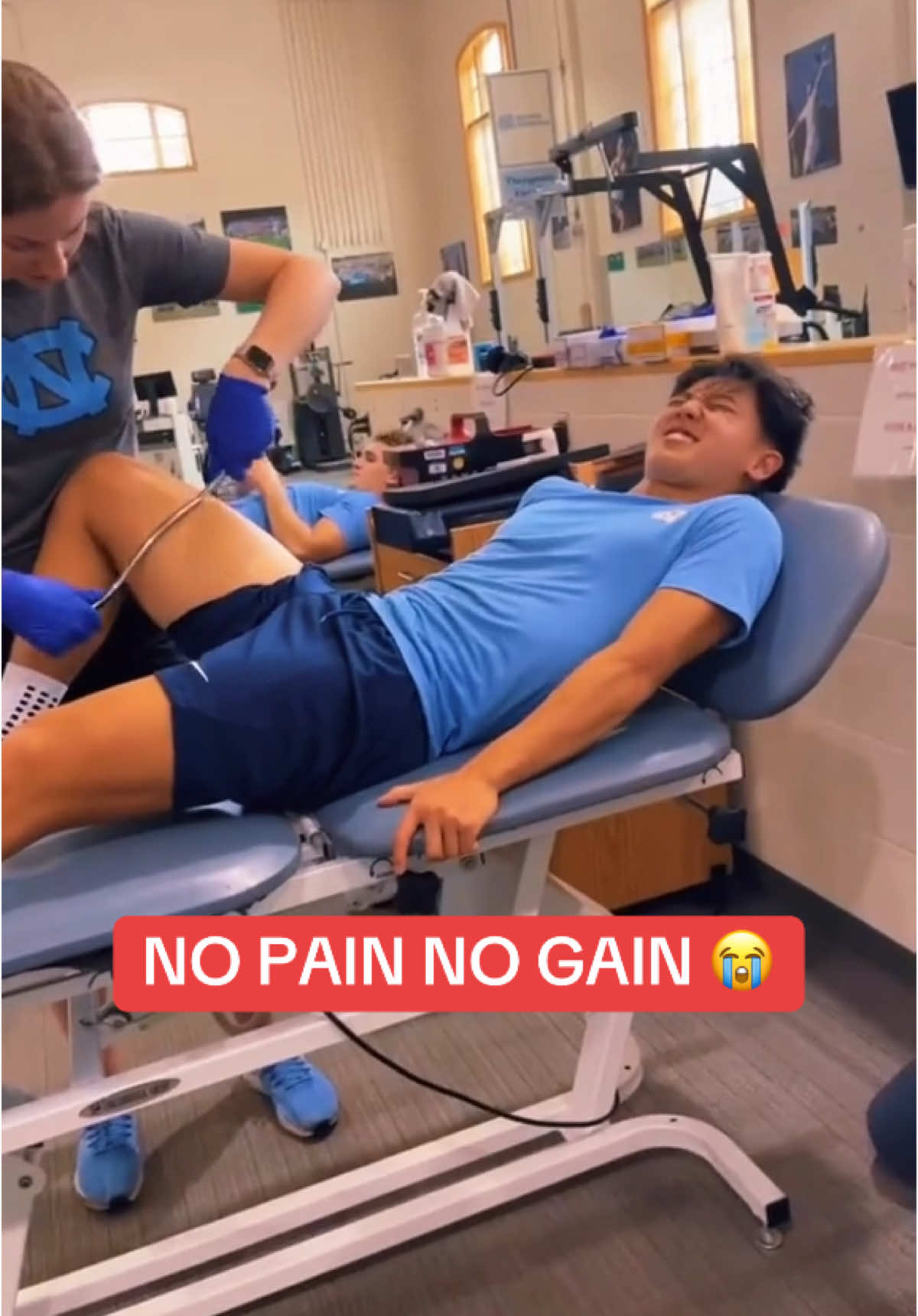 “Welcome to college soccer!” 😂 #fyp #explore #collegesports #physicaltherapy #collegesoccer #Soccer #massagetherapy  (via @Kai)