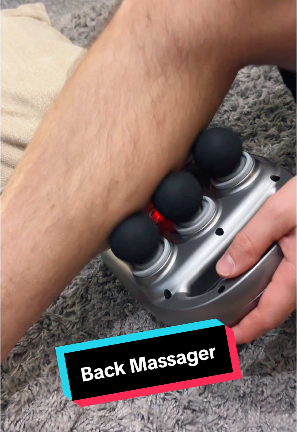 6 heads on it and 10 power settings!! 🫣 #massager #massagetherapy #tiktokmademebuyit 