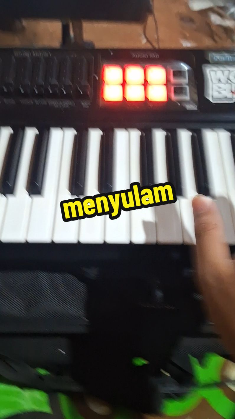 menyulam kain yang rapuh  #musik #kikimargareta #menyulamkainyangrapuh #dangdut #original #sound 