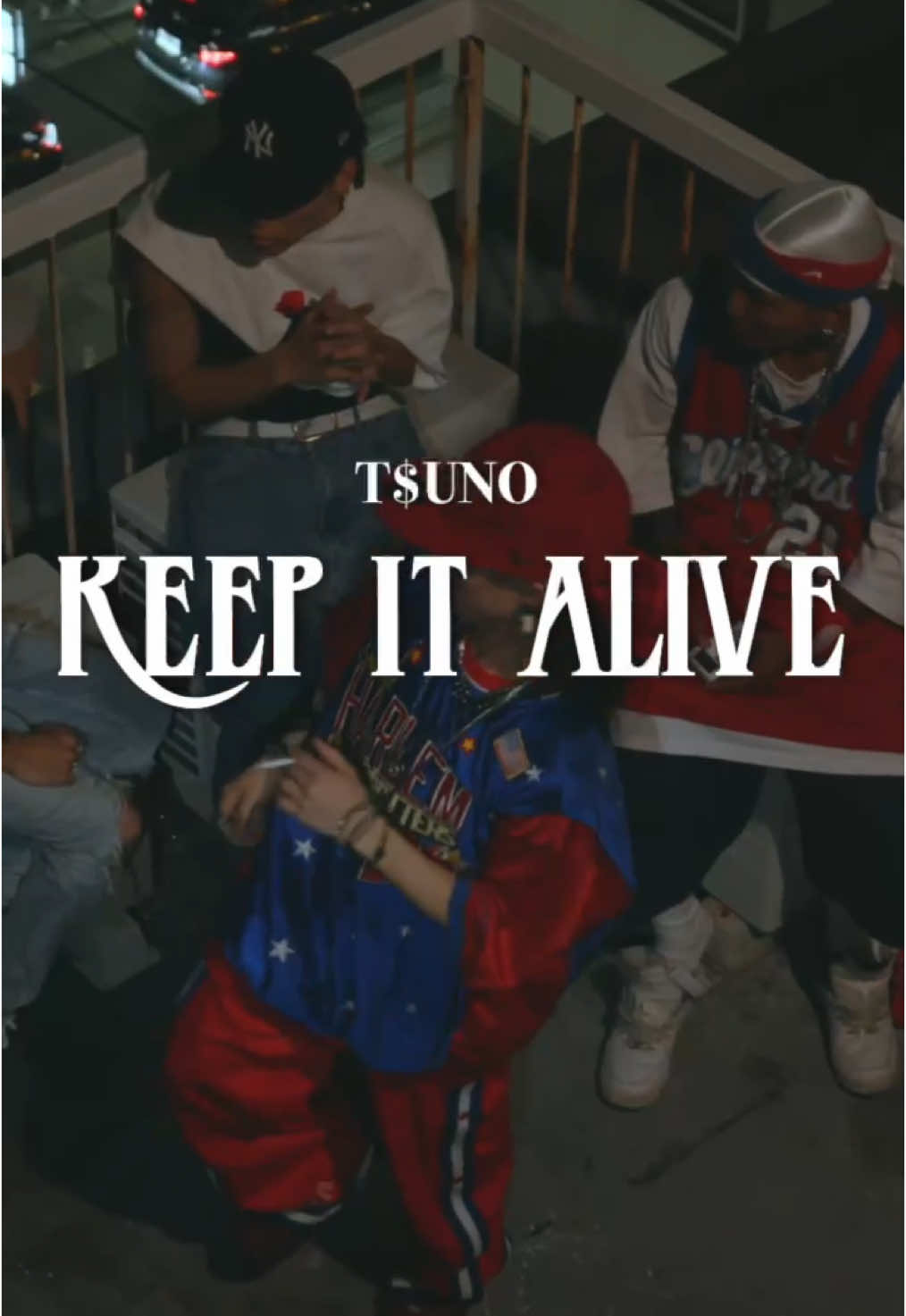 俺の仲間内であり、ライブバトルで大阪1位通過の後輩（T$UNO）が新曲「KEEP IT ALIVE」のMVあげました！俺も写ってるしみんな見てください！HIPHOP好きな人はもちろん、HIPHOPあまり聞かない方もどハマりしてしまう曲です。12/29には名古屋でこの曲聴けちゃいます😊コメント欄にリンク入ってます🔗#03 #インスタきてね #bboy #おすすめ #いおりん #tsuno 