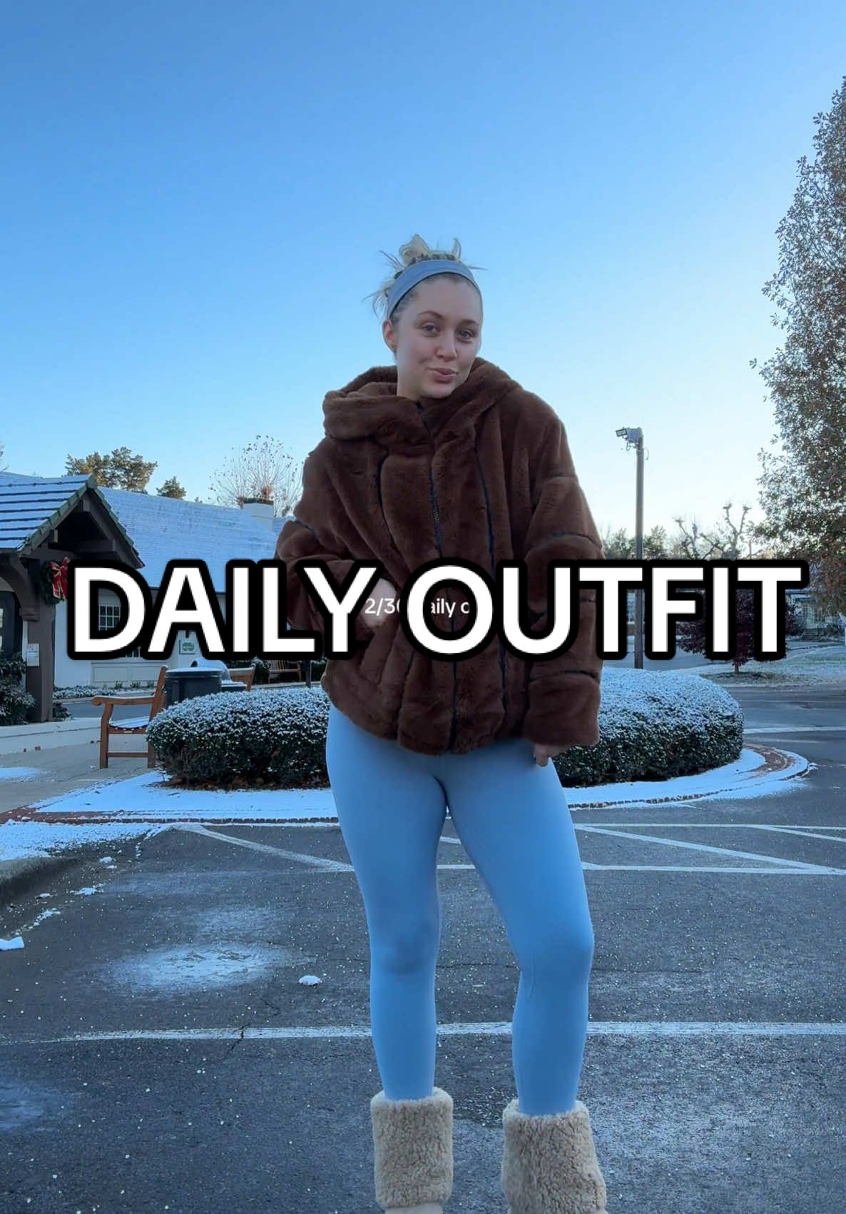 snowy day in NC!!!!❄️❄️❄️ #dailyoutfits #size8 #size10 #OOTD 