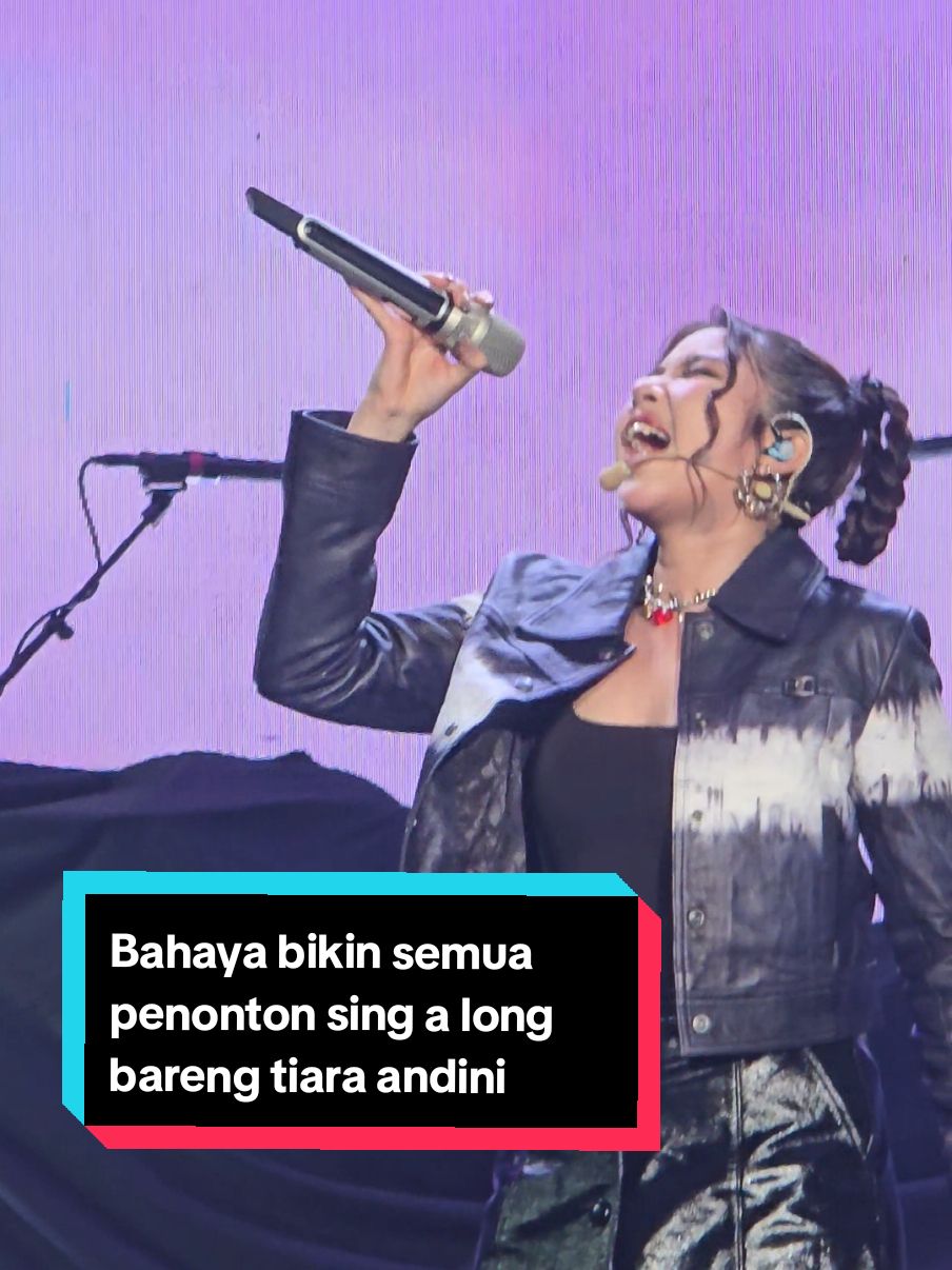 Tiara Andini - Bahaya Penampilan tiara andini di Event Pertamina Eco Fest 2024.. Seperti biasa S24 Ultra selalu dapat diandalkan untuk membuat video fancam artis-artis idola..: S24 Ultra #mootiara #tiaraandini #bahaya @tiara andini @MOOTIARA_OFFICIAL 