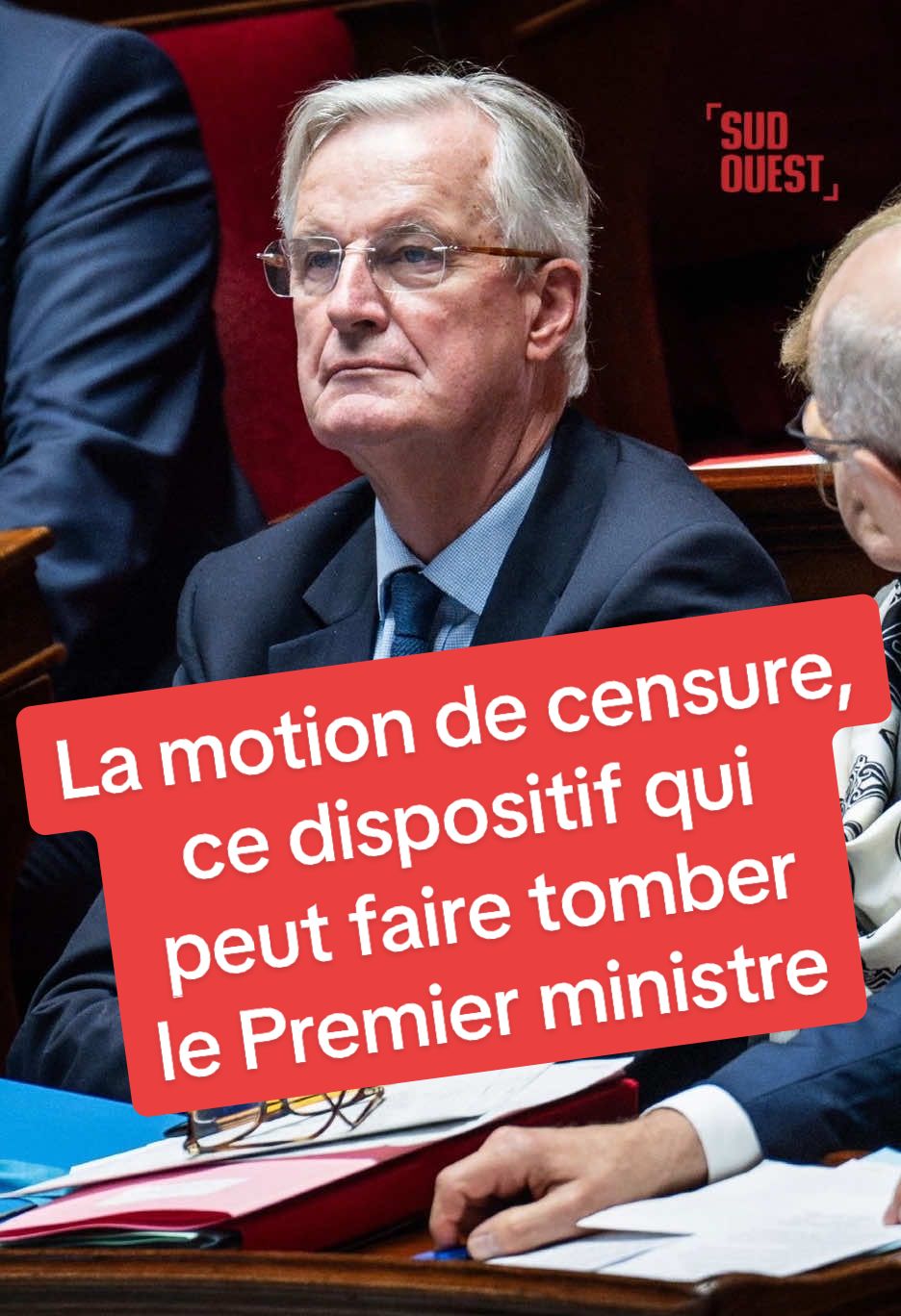 🇫🇷🏛️ Ce mercredi 4 décembre, deux motions de censure seront soumises au vote à l'Assemblée nationale, dans un climat politique tendu. Ces initiatives du RN et du NFP font suite à l'utilisation de l'article 49.3 par le Premier ministre Michel Barnier pour imposer le projet de loi de financement de la Sécurité sociale (PLFSS). Si ce dispositif est un outil récurrent sous la Ve République, il pourrait cette fois-ci menacer directement la survie du gouvernement. Mais qu’est-ce qu’une motion de censure ? Dans quelles circonstances peut-elle être déposée, et que se passe-t-il si elle est adoptée ? Retour sur une procédure aux enjeux majeurs. #motiondecensure #vote #députés #michelbarnier #ministres #gouvernement #assembleenationale #hémicycle #politique #france 