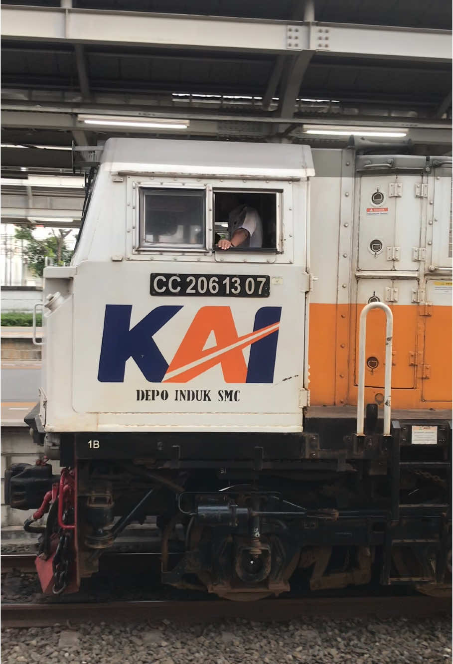 Tebak kereta api apa ini? #fyp #foryoupage #keretaapi #keretaapiindonesia #huntingkereta #railfans #railfansindonesia #railfansoftiktok #railfansdaop1 #viral #trending 