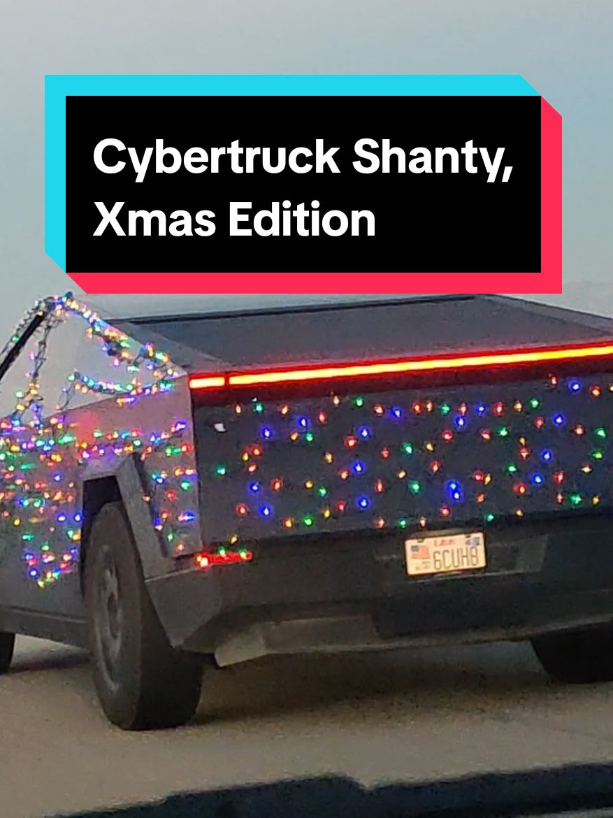 Oof. 🎄⭐🎶 #cybertruck #tesla #elon #elonmusk #lol 