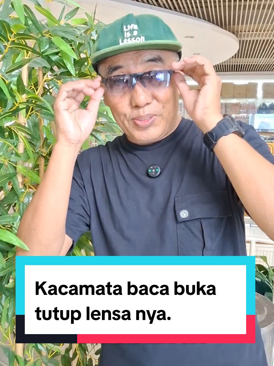 kacamata baca dan jalan buka tutup lensa #megaguncang1212 #kacamatabaca #kacamatajalan #kacamataplus #kacamatabukatutup 