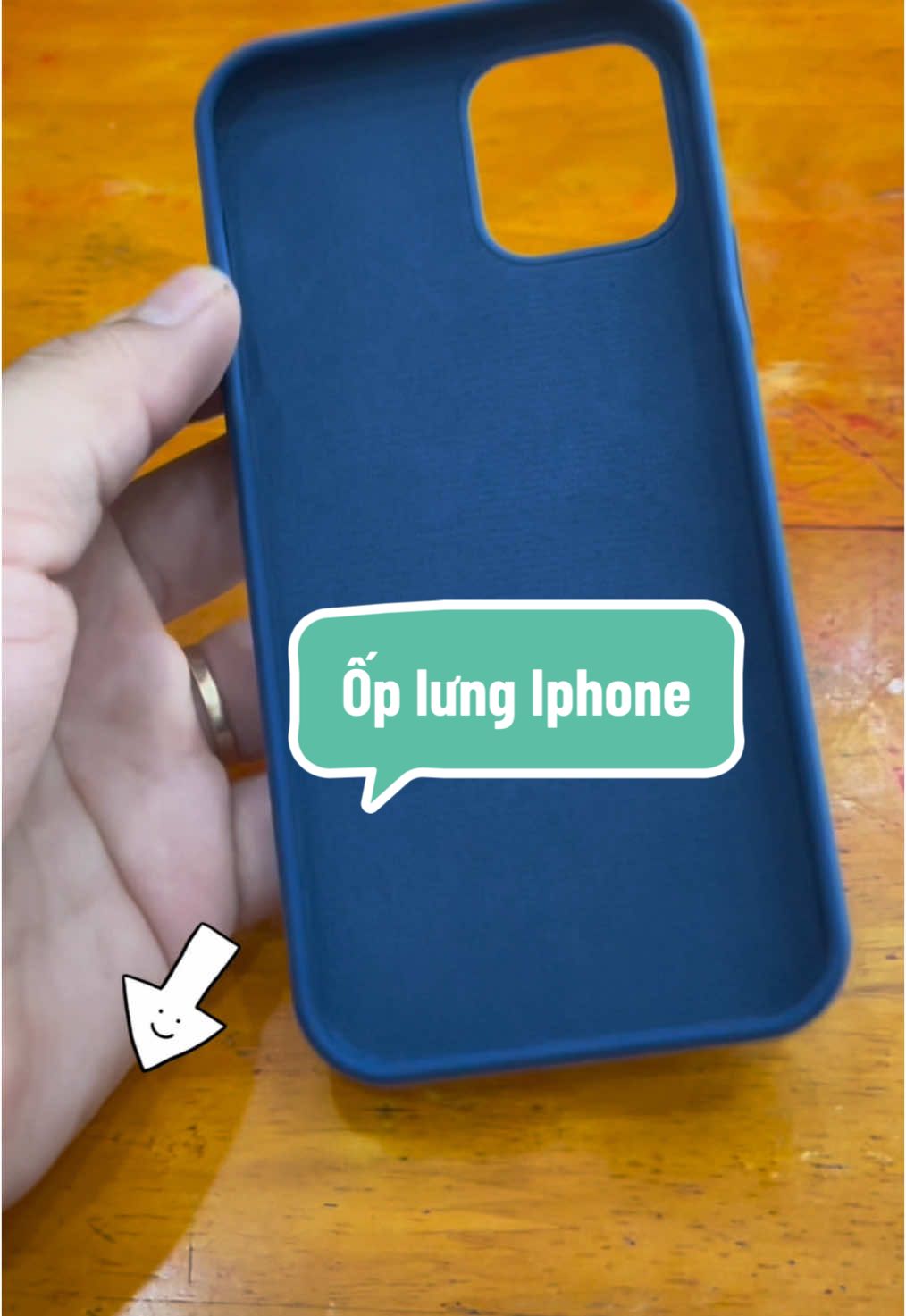 Một chiếc ốp lưng cực sang trọng bảo vệ Iphone của bạn chỉ với 1 ly trà sữa thôi nè #xuhuong #fyp #oplungdienthoai #iphone #oplungiphone