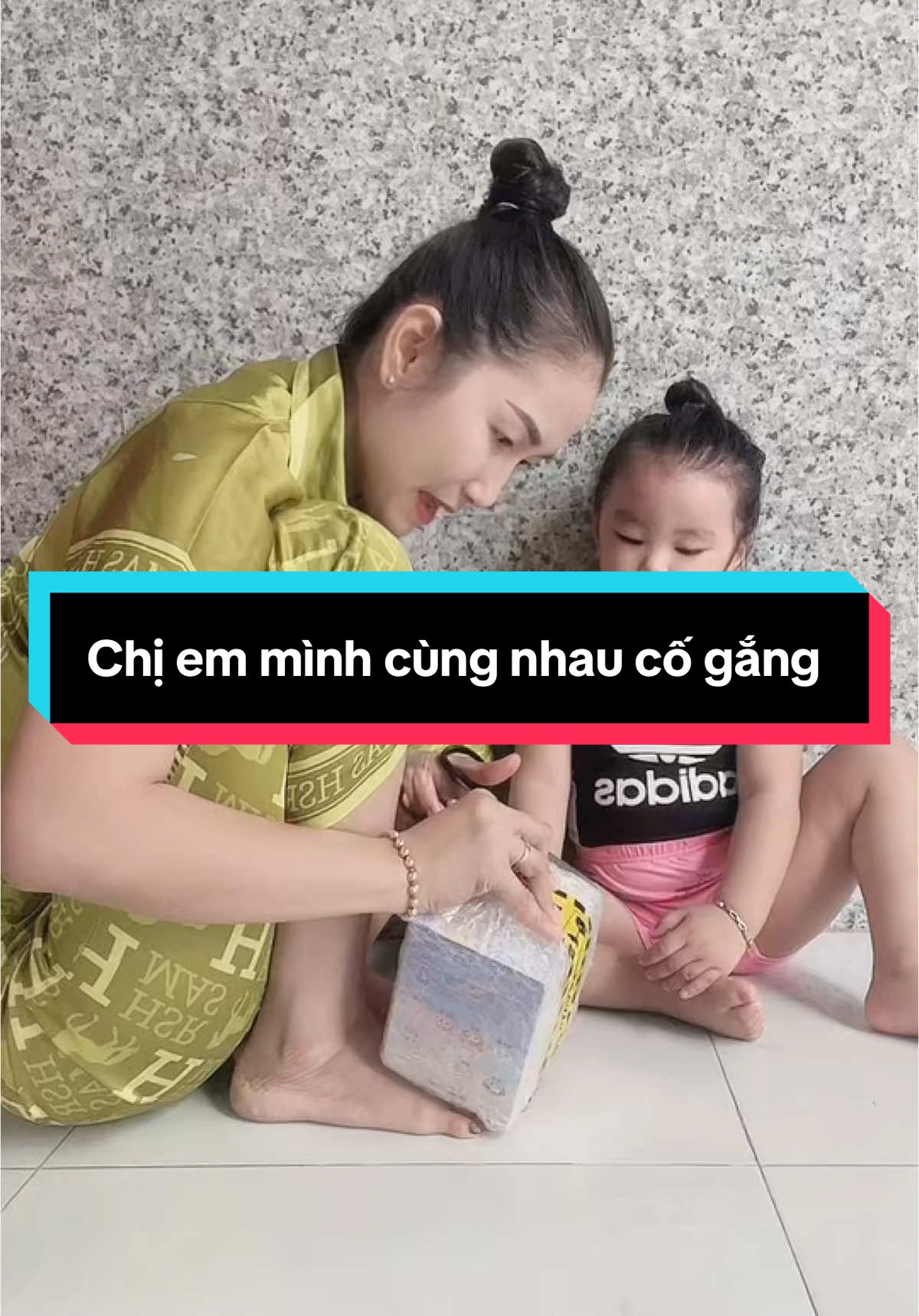 Chị em mình cùng nhau cố gắng #truclinhtran #mebimxaykenh #xaykenhcuocsonghangngay #tiepthilienket 