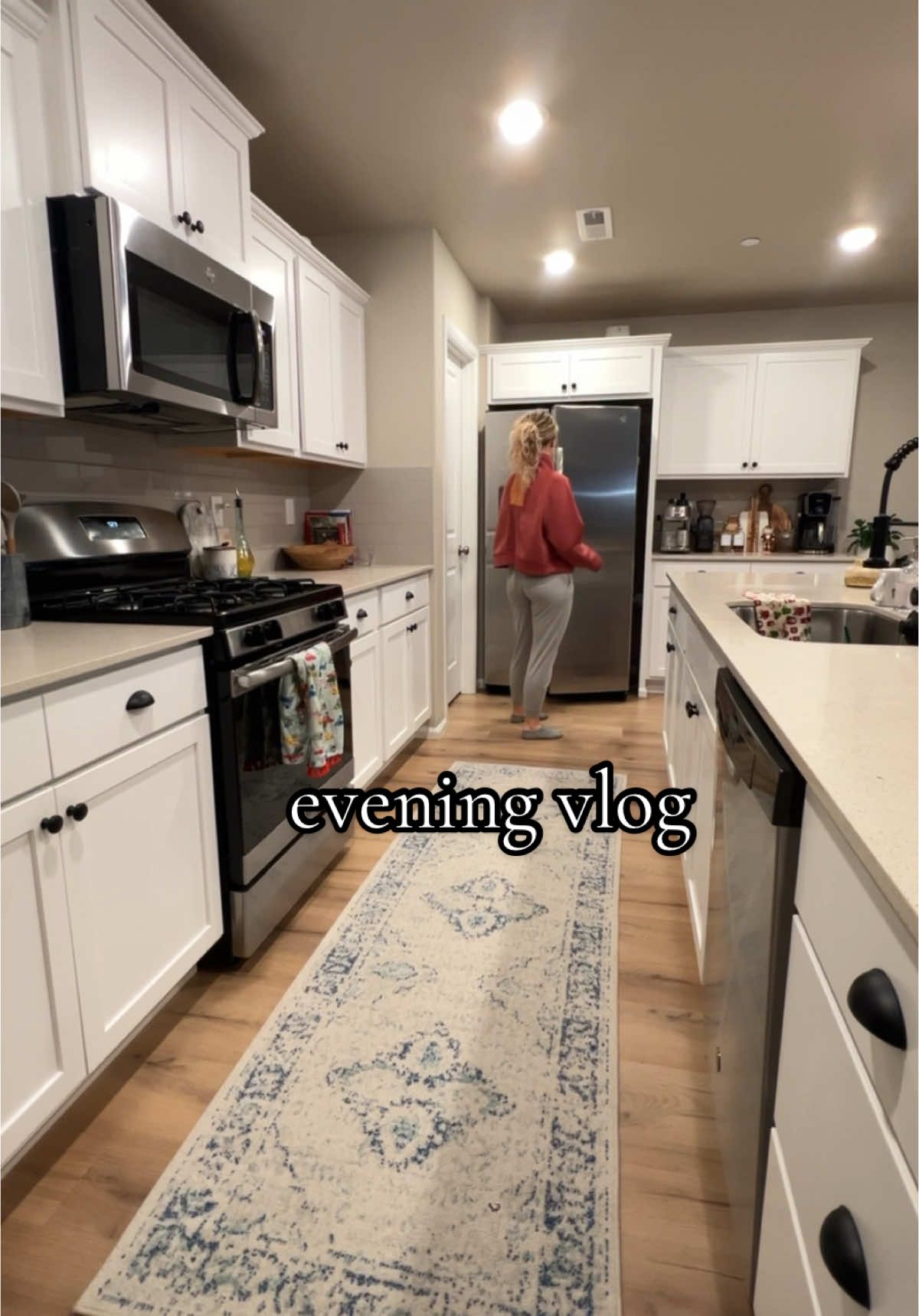 A peek into our evening ✨🥰 #Vlogmas #evenings  #creatorsearchinsights 