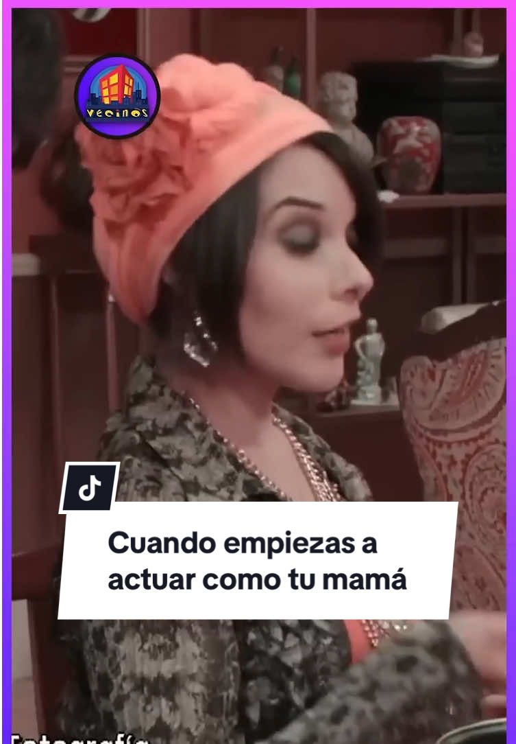 Cuando llega esa edad en la que empiezas a actuar como tu mamá 😭 #humor #comedia #Vecinos #DoñaMagda #Televisa 