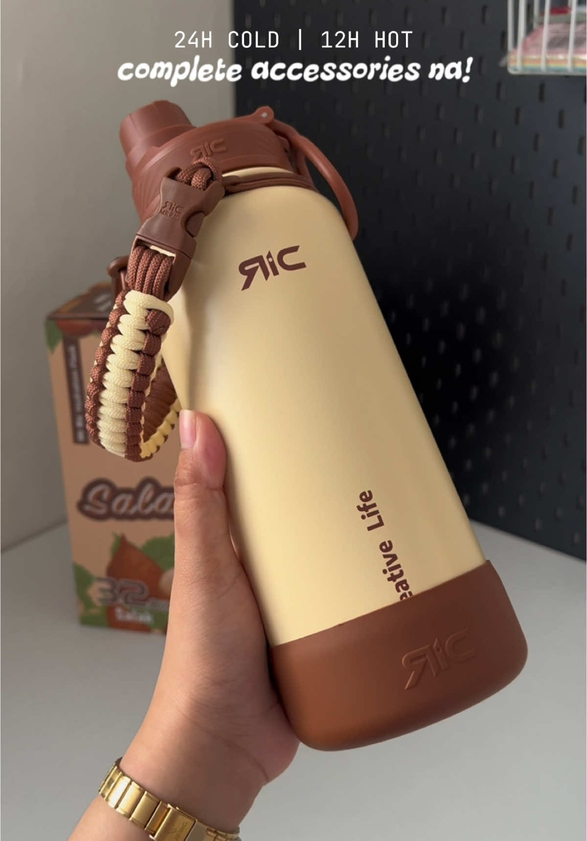 HUY WITH ACCESSORIES NA TONG TUMBLER NA TO 😩🤎 #vacuumflask #mrrictumbler #mrricflask #mrric #rictumbler  #hotandcold #thermosbottle #tumbleraccessories #aesthetictumbler #browntumbler 