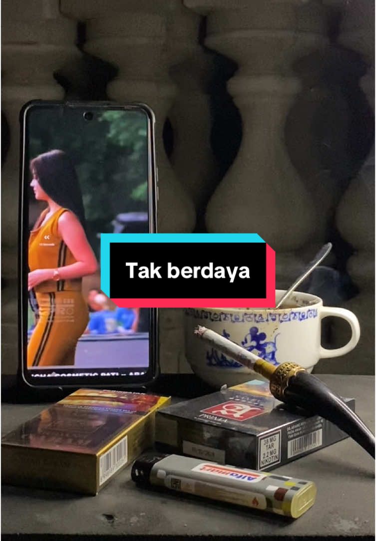 Sing req tak berdaya☕️☕️ Judule lagu : TAK BERDAYA Sing nyanyi : mbak @Tiara amora🎼🎧  Sumber videone : vt @TUBAN GANK  #takberdaya #tiaraamora #newpallapa #dangdut #dangdutkoplo #kopidangdut #ngopinyeni☕ #ngopinyeni #kopistory☕️ #maslang #bahanswmu #bahanswmubolo😁 #ngopi #ngopibosss☕☕☕ #ngopisantuy 