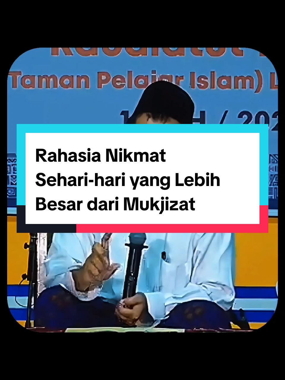 Kita seringkali merindukan hal-hal besar, melupakan nikmat kecil yang Allah berikan setiap hari. Ternyata, nikmat sederhana seperti secangkir kopi hangat memiliki makna yang jauh lebih dalam. Mari kita belajar mensyukuri nikmat Allah bersama. #GusBaha #CeramahGusBaha #KajianIslam #NU #NahdlatulUlama #IslamNusantara #TafsirQuran #Hadits #BelajarIslam #ilmucintasejati #gusmiftahviral 