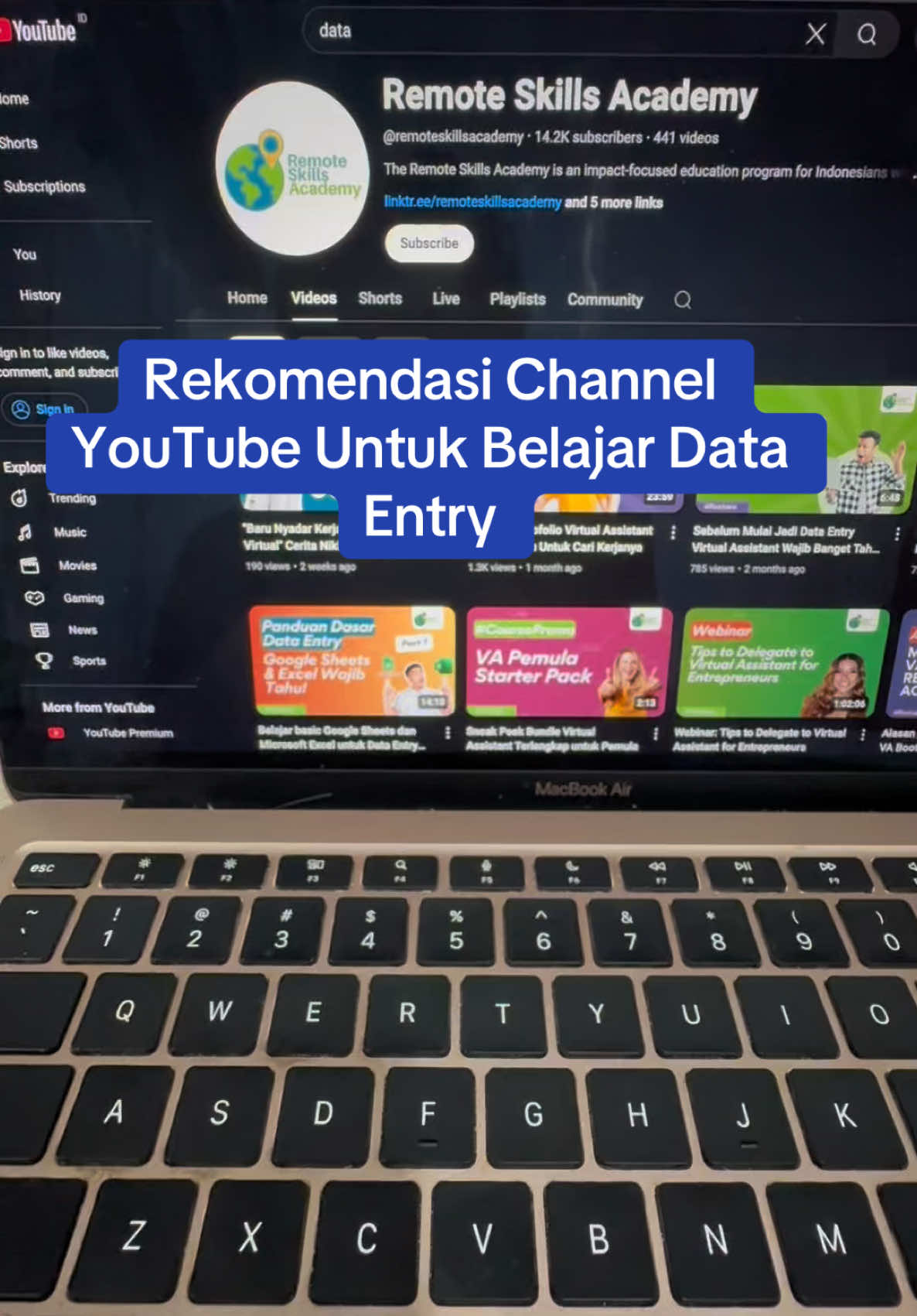 Rekomendasi channel Youtube untuk Belajar data entry gratis! Bisa tau gambaran kerja data entry, latihan ngerjain fake project, cara buat portfolio, hingga tips apply jobnya! 🙂💪🏻👩‍💻 #dataentry #freelance #kerjaremote #portfolio #workfromhome 