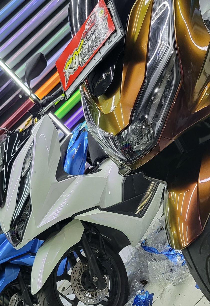 jajaran Honda PCX 160 🤘 #Honda #hondamatic #matichonda #hondapcx #hondapcx160 #hondapcx150 #pcx #pcx160 #pcx150 #pcxindonesia  #wrappingsticker #stickerindonesia #cuttingstickermotor #wrappingstickerpremium #wrappingstickerjakarta  #wrappingstickerbekasi  #bekasi  #cuttingsticker #cuttingsticker #cuttingstickerindonesia   #wrappingsticker #stickerindonesia #cuttingstickermotor #wrappingstickerpremium #wrappingstickerjakarta  #wrappingstickerbekasi  #bekasi  #cuttingsticker #cuttingsticker #cuttingstickerindonesia #fyp #fypp #fypシ゚ #fypdong #fyppp #viraltiktok #viral_video #viralvideos #viralditiktok #tiktokviral #tiktoknews 