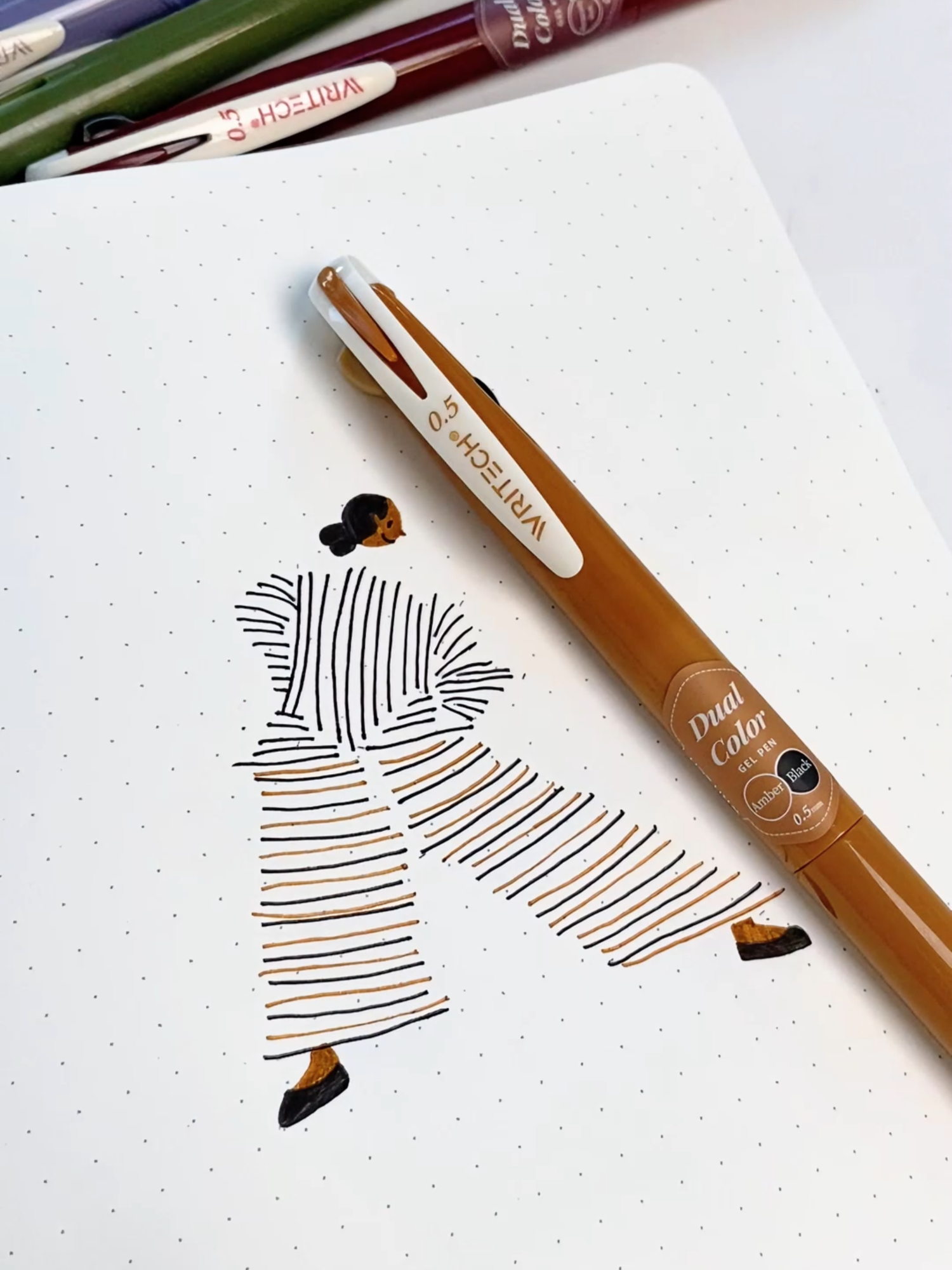 Let's draw a girl with simple lines!🎨 ✍🏻Using: 2 in 1 Retractable gel pen #writech #pen #stationery #fyp #journal #penaddict #stationeryaddict #gelpen #drawing #artworks #doodle