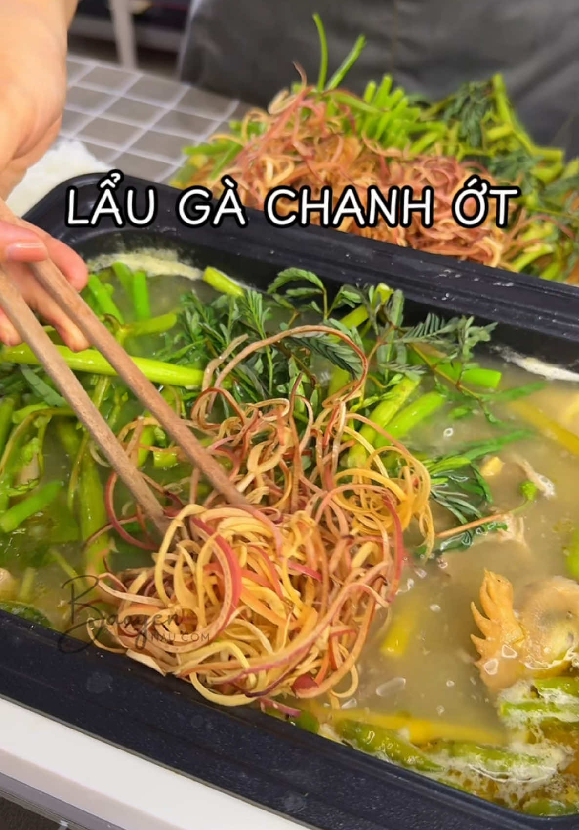 Lẩu gà chanh ớt, ăn trúng trái ớt xanh cay xé lưỡi🙈#baoyennaucom #LearnOnTikTok #fyb #vyral #nauancungtiktok #lauga #ganauchanhot #laugaothiem #anga 