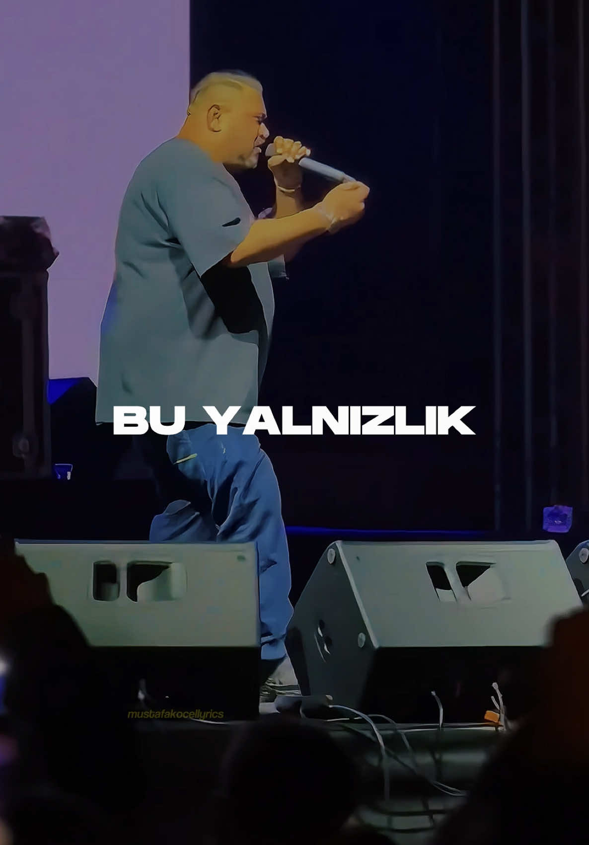 Bu yalnızlık sonra, bi yerde denk geliyor… #mustafakcl #yenerçevik #konser