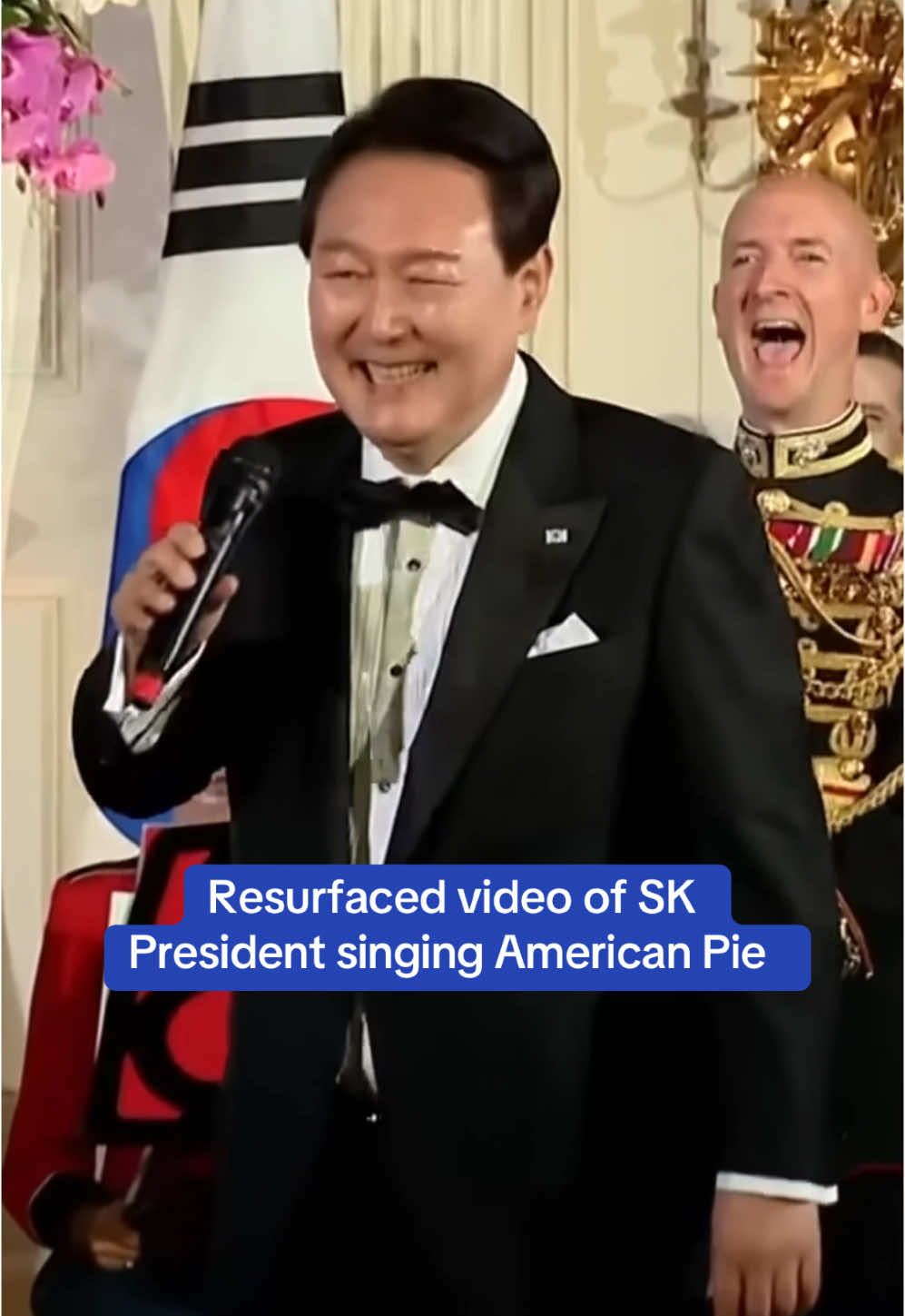 A video of South Korean President Yoon Suk-yeol belting out a verse of the classic song 'American Pie' at a state dinner held by Joe Biden's back in June 2022. #southkorea #seoul #Usa #asia 