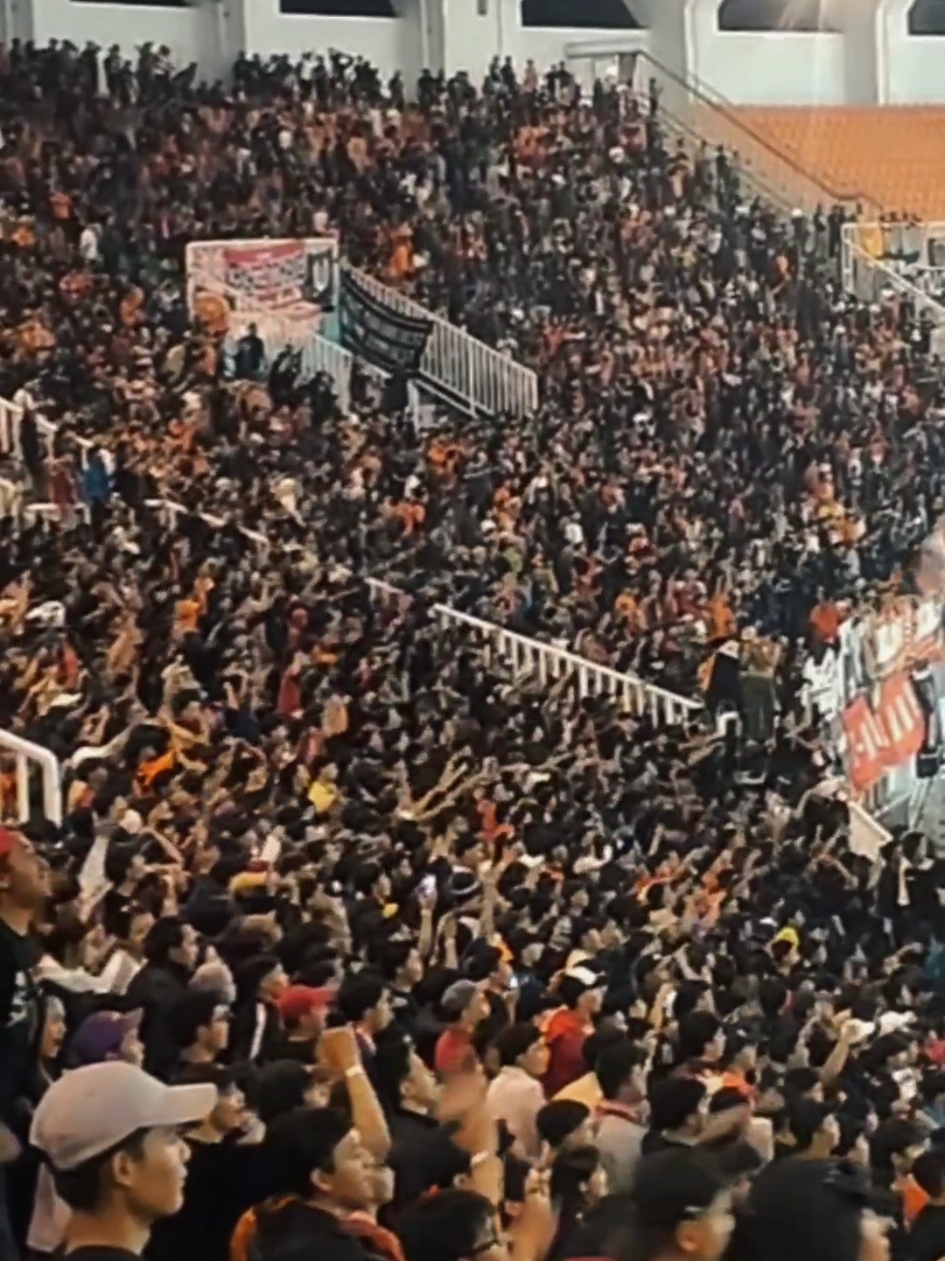 anggur merah intisari persija selalu menang di pakansari 🐯 #curvanordpersija#jakmania#persijajakarta#fyp#masukberanda#viral#persijaday 