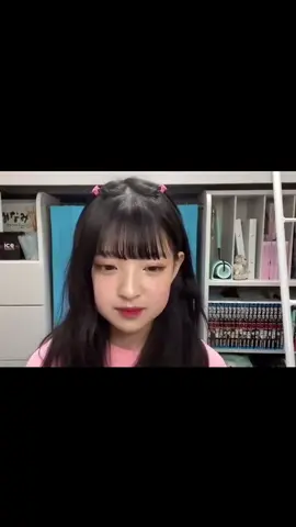 昔のみなみちゃんは幼げなのがまた可愛い#みなみちゃん #みなみちゃんに届け  @🦄💙MINAMI💙🦄 