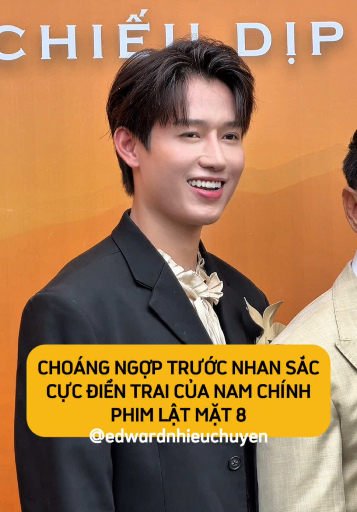 Đẹp trai xuất sắc 🥰🥰🥰 #TikTokGiaiTri #edwardnhieuchuyen #latmat8 #hodongquan 