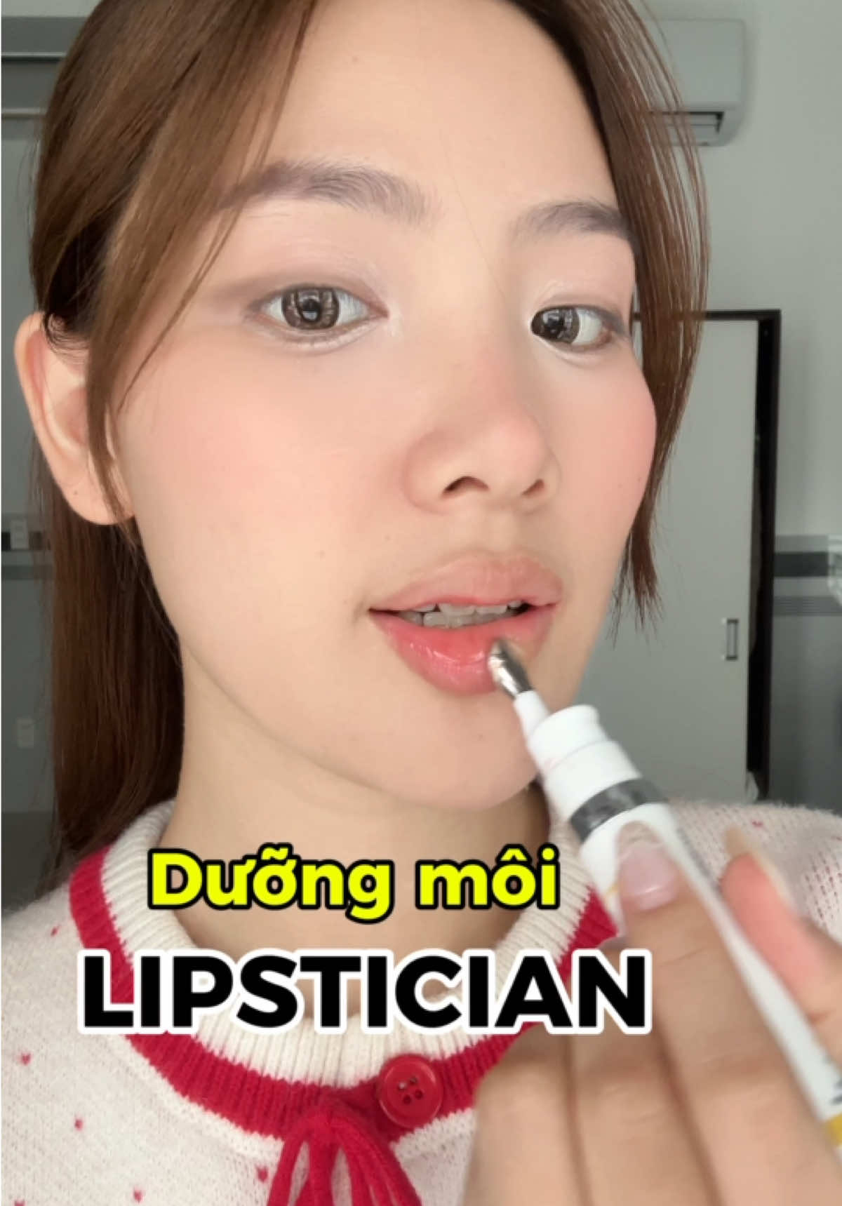 Làm gì làm cũng phải chăm môi nha mấy bà 💋  #Lipstician #LipSerum #Serumduongmoi #biquyetlamdep #reviewlamdep #goclamdep #