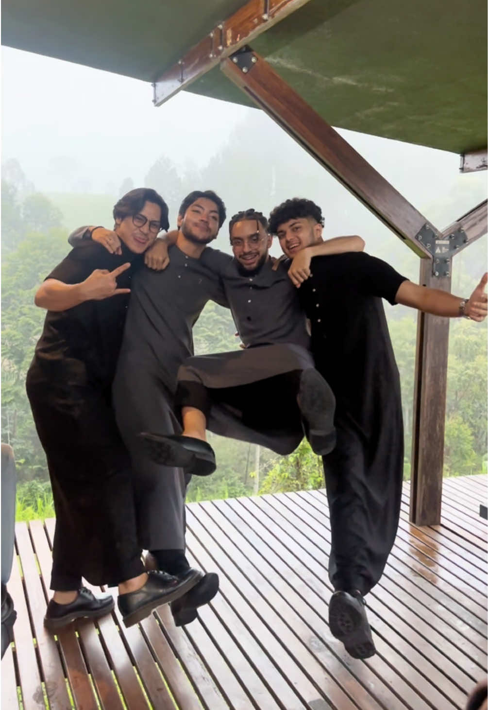 Maafin post ulang tadi blur 🤝 Ramadhan bersama Z #zaaferindonesia #indonesia #dibaliklayar #zaafer #fyp 