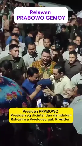 Kunjungan Presiden Prabowo di NTT, antusias masyarakat NTT menyambut Presiden, ini adalah bukti bahwa Presiden Prabowo sangat dicintai dan dirindukan rakyatnya. sehat-sehat terus pak Presiden, we love you pak #presidenprabowo #presidenprabowodintt #prabowodintt 