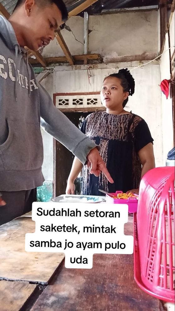 makan jo lah yang ado da, jan banyak bna kandak lai #fypage #fypシ゚viral #minangtiktok #lawakminang #minangtiktokviral 