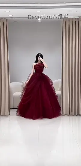#trending #ordertaobao #xuhuongtiktok #outfit #váyxinh #váyxinhchonữ #đầmdựtiệc #foryou #yameorder #credouyin #váycongchua #váyxinhdạophố #đầmcôngchúa #viral #fashion #orderquangchau #setdoxinh #fyp #douyin #thoitrangnu #wedding #weddingday #weddingdress #váytrắng #váythiếtkế #codau #codauxinh #suonxam #sườnxám #cổtrang #cổtranghoangữ 