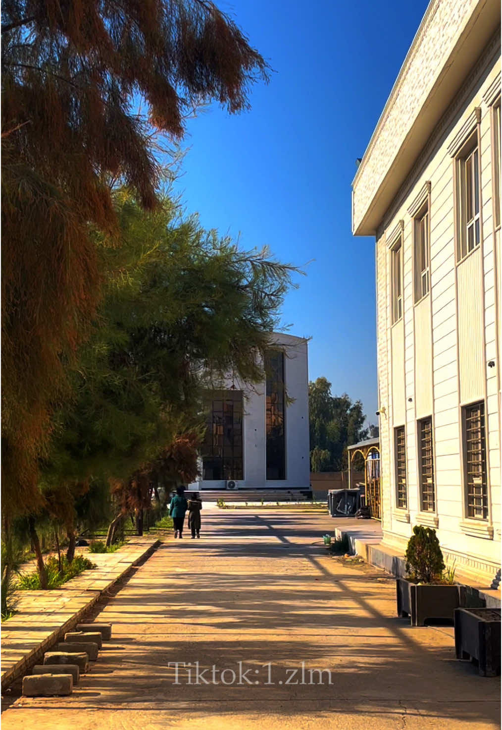 اي قسم تداومون ؟ وسوي منشن لصاحبك الي يداوم بقسم الرياضيات @ 🥹🤍#قسم_الرياضيات #جامعة_الموصل #تصويري #fyp #كلية_التربية_الاساسية 